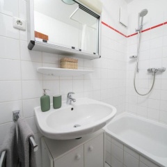 Studio Shiny - Zentral mit Balkon - Messe - Küche - Bild 7