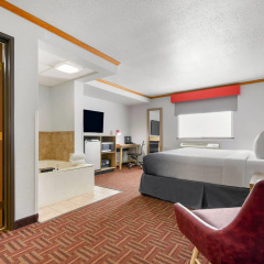 Super 8 by Wyndham Eveleth thumbnail 42