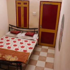 Govind Hotel thumbnail 29