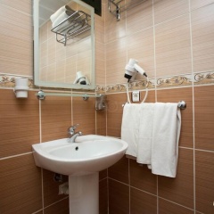 Seven Brothers Otel - Bild 9
