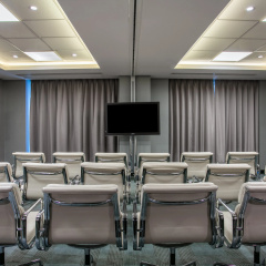 Crowne Plaza London - Battersea thumbnail 16