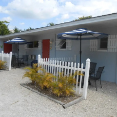 Sunshine Island Inn thumbnail 16