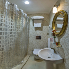By Murat Royal Hotels - Bild 8