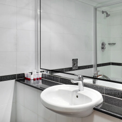 Leonardo Royal Hotel London City - Bild 9