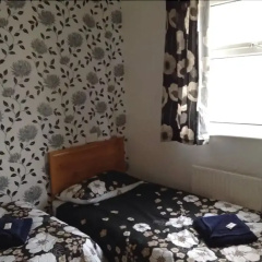 The Smuggler's Rest Hotel thumbnail 6
