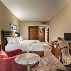Hilton Garden Inn Izmir Bayrakli - Bild 2