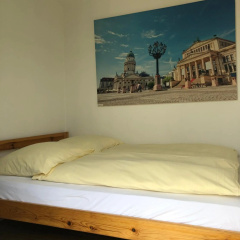 CLUB Lodges Berlin Mitte thumbnail 5