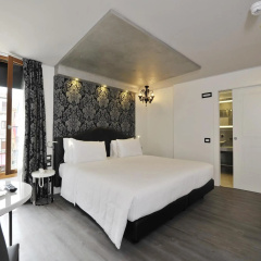 Al Theatro Palace - Bild 5