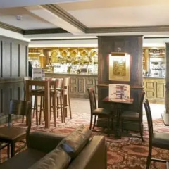 The Royal Hop Pole thumbnail 7
