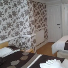 Surrey House Hotel thumbnail 23