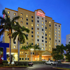 Hampton Inn & Suites Miami-Airport South-Blue Lagoon - Bild 1