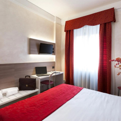Hotel Gamma - Bild 7