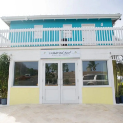Tamarind Reef Resort Spa & Marina