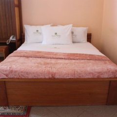 Guins Palace Hotel in Bafoussam, Cameroon from 22$, photos, reviews - zenhotels.com photo 9