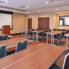 Hampton Inn & Suites by Hilton Lonoke thumbnail 19