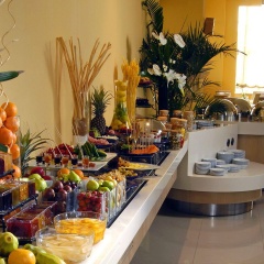 WOW Airport Hotel - Bild 10