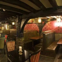 Ye Olde Kings Head thumbnail 25