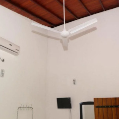 Tharusha White House Hotel thumbnail 13