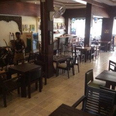 Thapae Backpackers Hostel thumbnail 8