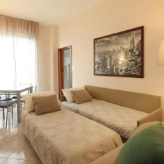 Isonzo Apartment thumbnail 2