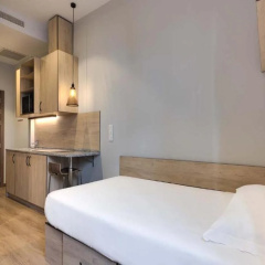 Livensa Living Studios Malaga Feria - Bild 6