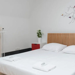 Dutch Rembrandt Apartments thumbnail 6