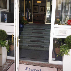 Hotel Am Heideloffplatz - Bild 1