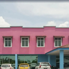 OYO 275 Senyum Inn