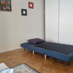 4 Min Walk To Metro, 60m², Renovated, la Defense - Bild 1