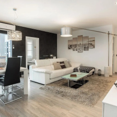 Stay U-nique Apartments Aprestadora - Bild 1