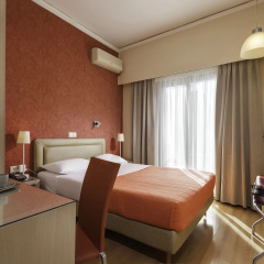 Lilia Hotel - Bild 7