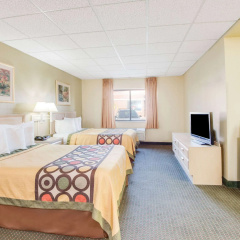 Super 8 by Wyndham Port Clinton thumbnail 4