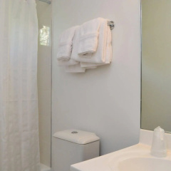 The Reef A North Beach Village Resort Hotel thumbnail 8