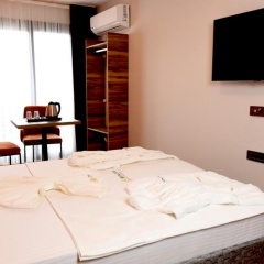 Renk Otel Karşıyaka - Bild 3