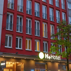H+ Hotel München - Bild 1