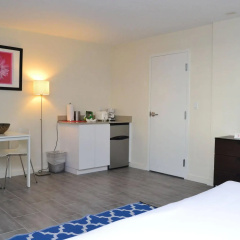 The Reef A North Beach Village Resort Hotel thumbnail 2