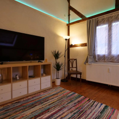 Fachwerkhaus in ruhiger Altstadt by Rabe - free Netflix & eigene Terrasse - Bild 2