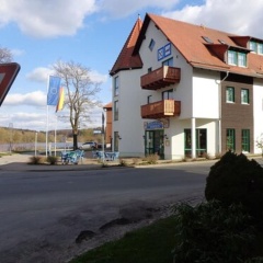 Haus am See - Bild 1