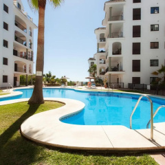 Marina Duquesa Apartment thumbnail 9