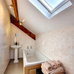 Holiday Home Sgubor y Rhyd thumbnail 2