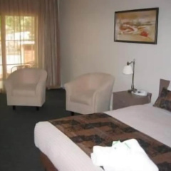 Gabriel Motor Inn thumbnail 3