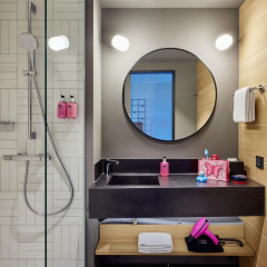 Moxy Cologne Muelheim - Bild 10