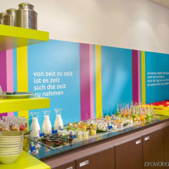 ibis Styles Hamburg Alster City - Bild 11