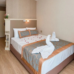 Marcello Hotel thumbnail 2