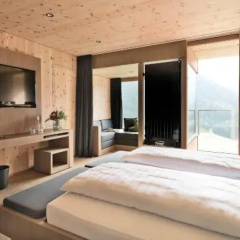 Chalet Gradonna Mountain Resort.1 thumbnail 3