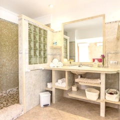 Villa With 5 Bedrooms in Ses Salines, With Private Pool, Enclosed Gard - Bild 9