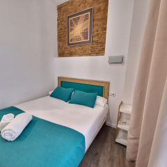 Hotel y Apartamentos Doña Lola - Bild 18