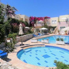 Mariliana Hotel thumbnail 13