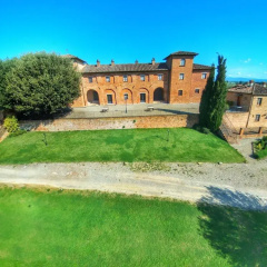 Quaint Farmhouse in Montepulciano with Pool thumbnail 1