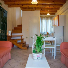 Iliana Villas thumbnail 8